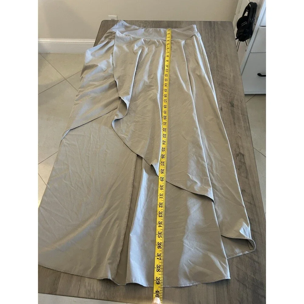 Halara Breezeful High Waisted High Low Ruffle 2-in-1 Flowy Skirt Size M Gray